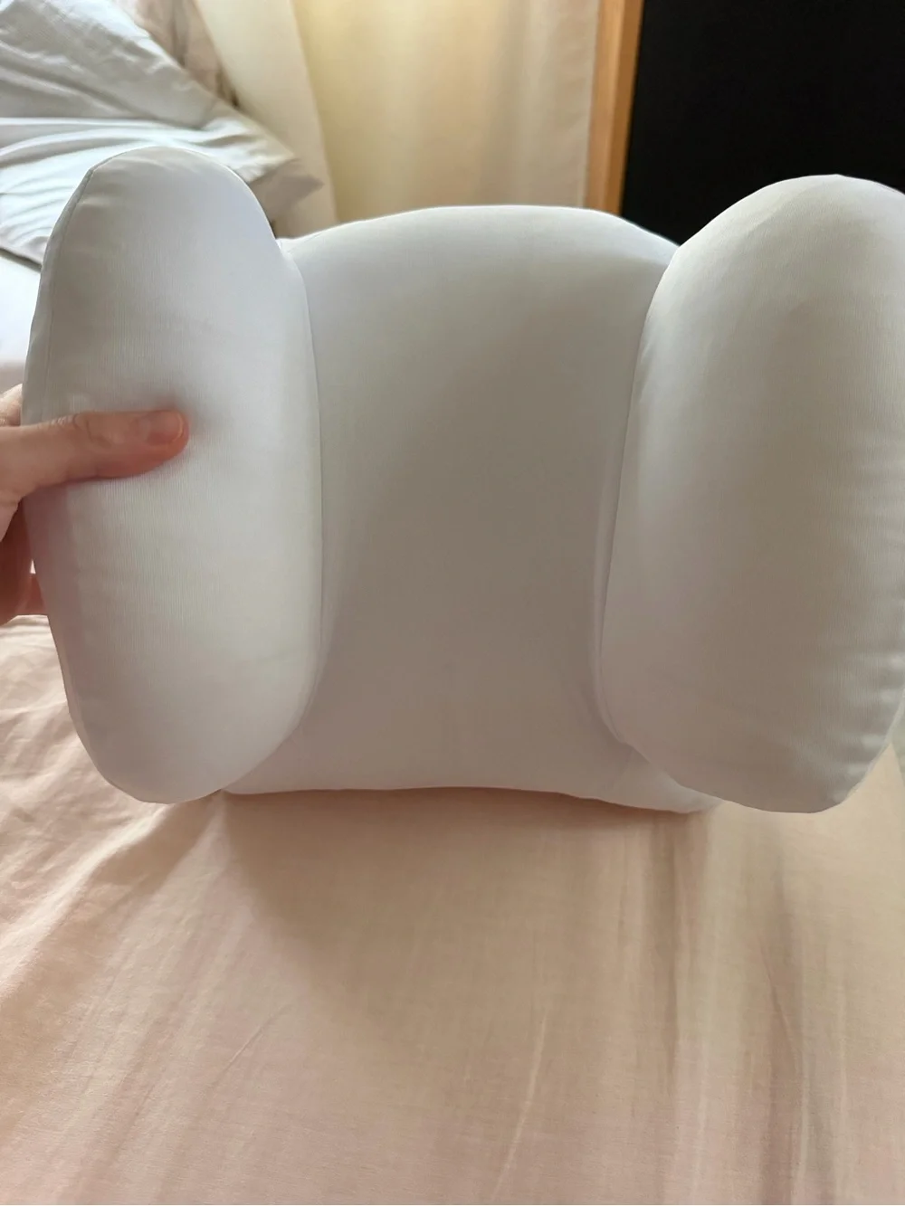 Ergonomic White Contour Pillow for Neck Support